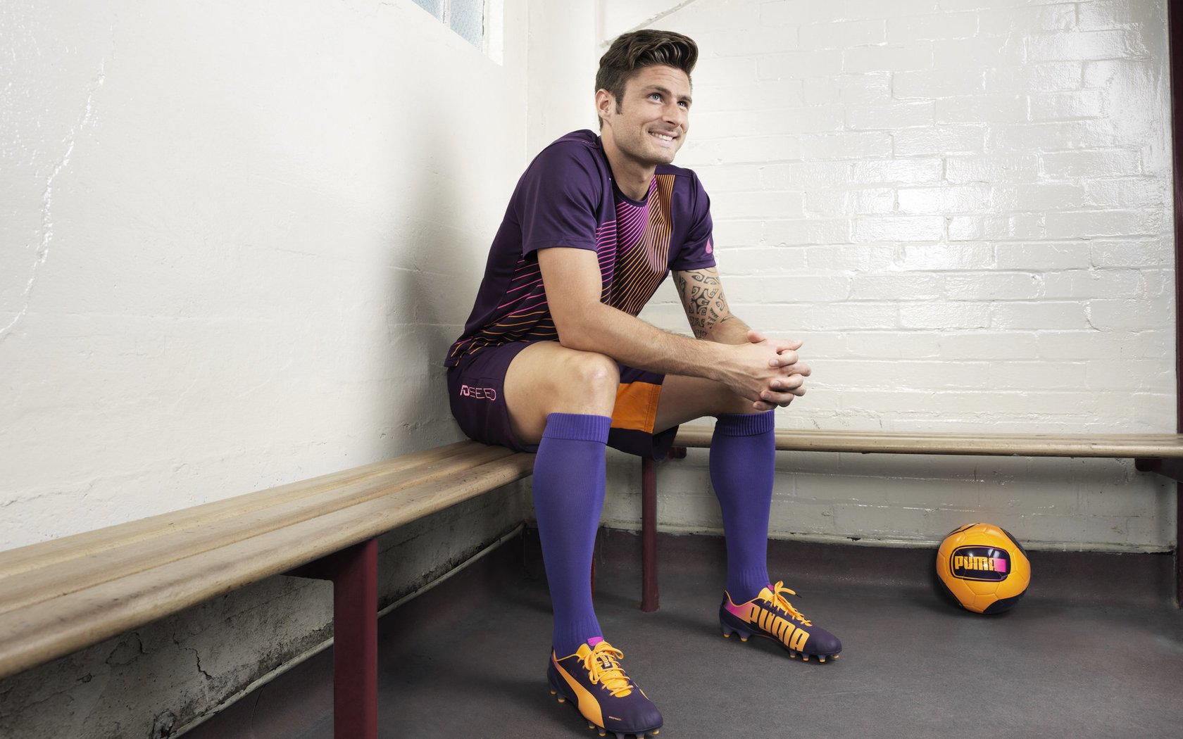 梅西进球＋刷新400助攻，一场比赛把历史再改写，梅西进球精彩瞬间