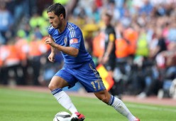 开云平台-曼联两丢球暴露相同问题，一人防守遭痛批，曼联11秒遭闪击